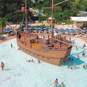 Apartamento Spazzio Diroma - Acqua Park Splash E Slide, Caldas Novas